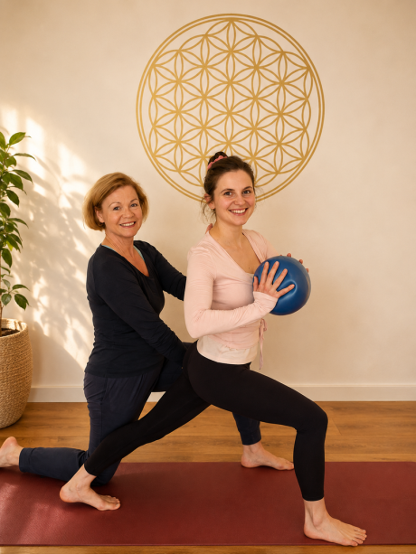 Meike Kämmerer u. Kristina Eiffert, Yoga Assist