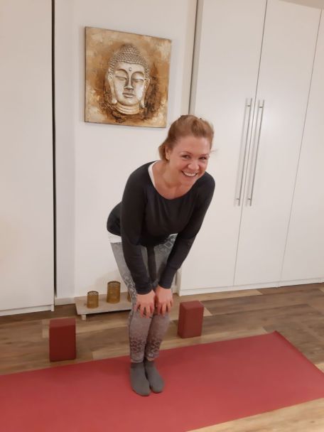 Meike Kämmerer, lustige stehende Kniekreise