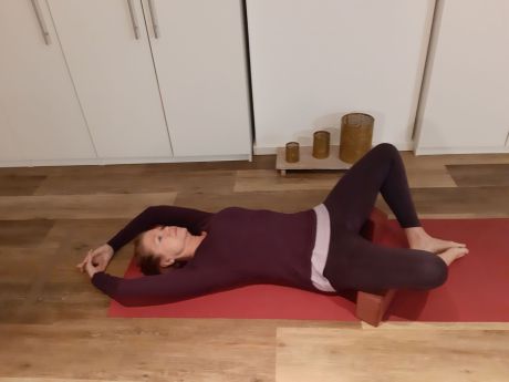 Meike Kämmerer, liegender Lotus