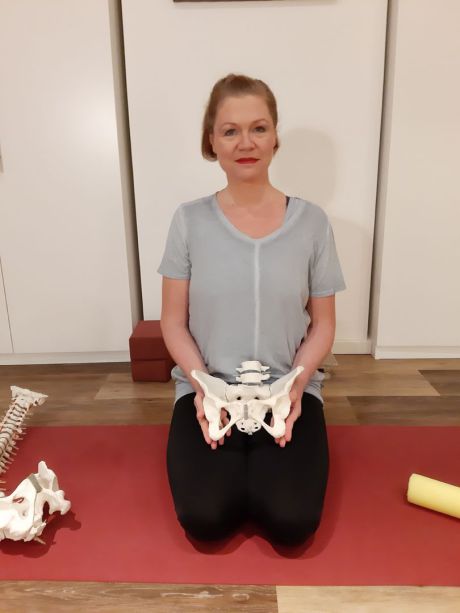 Meike Kämmerer, Beckenskelett