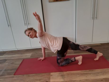 Meike Kämmerer, Twist im Vierfüßler